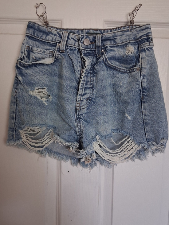 wild fable Pants - Womens Wild Fable Light Blue Distressed Denim Jean Shorts Size 2